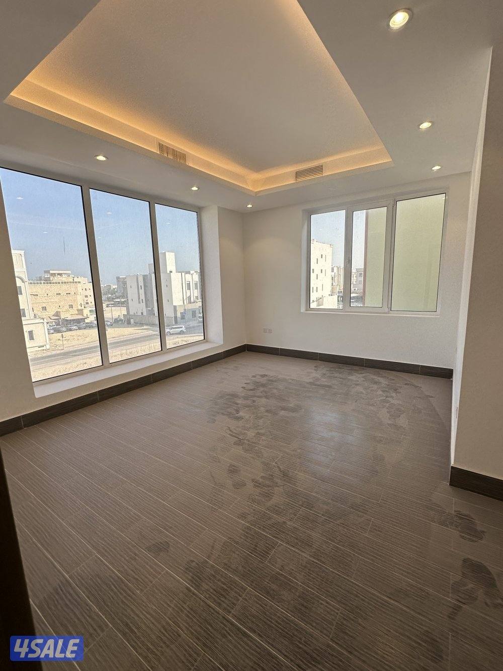 مكتب عبدالرحمن  السدحان العقاريه  بيع وشراء واستاجر  واداره املاك غير6