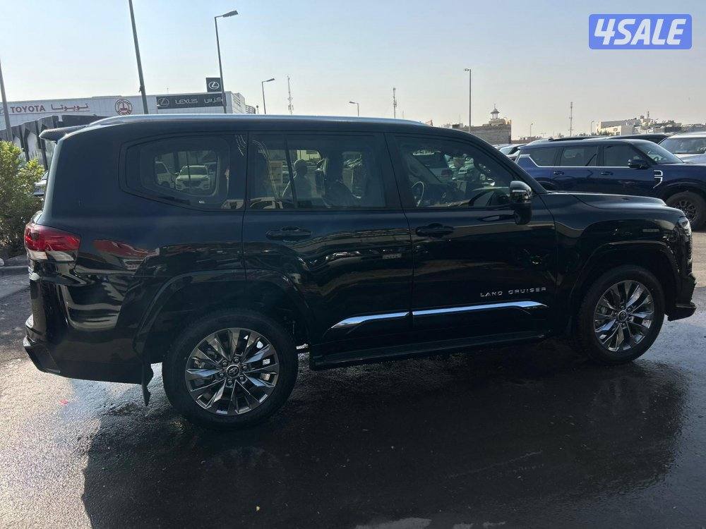 لاند كروزر GX.R AEROs.V6 موديل 2026 اصفار2