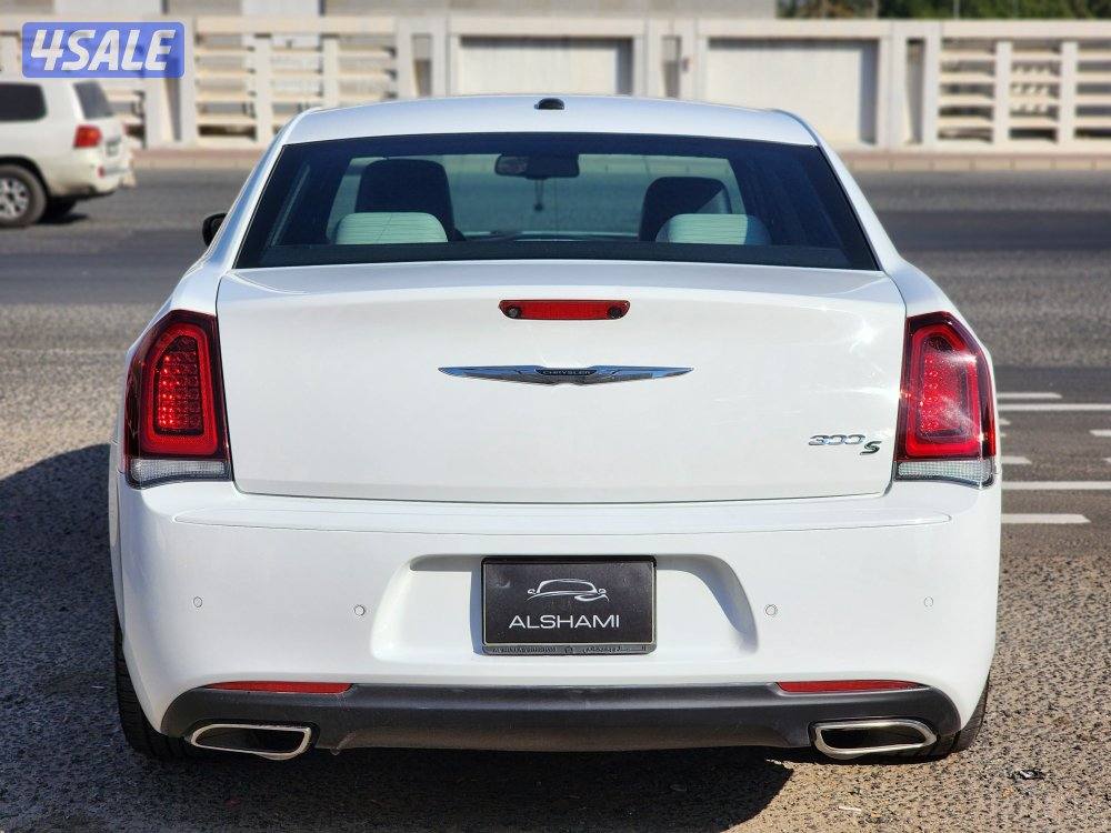 كرايسلر 300S ٦ سلندر عداد 103 ألف شرط الفحص موديل 20212