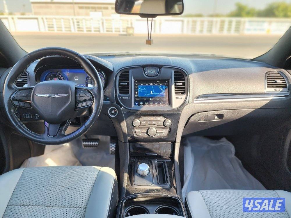 كرايسلر 300S ٦ سلندر عداد 103 ألف شرط الفحص موديل 20216