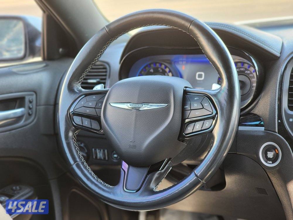 كرايسلر 300S ٦ سلندر عداد 103 ألف شرط الفحص موديل 20217