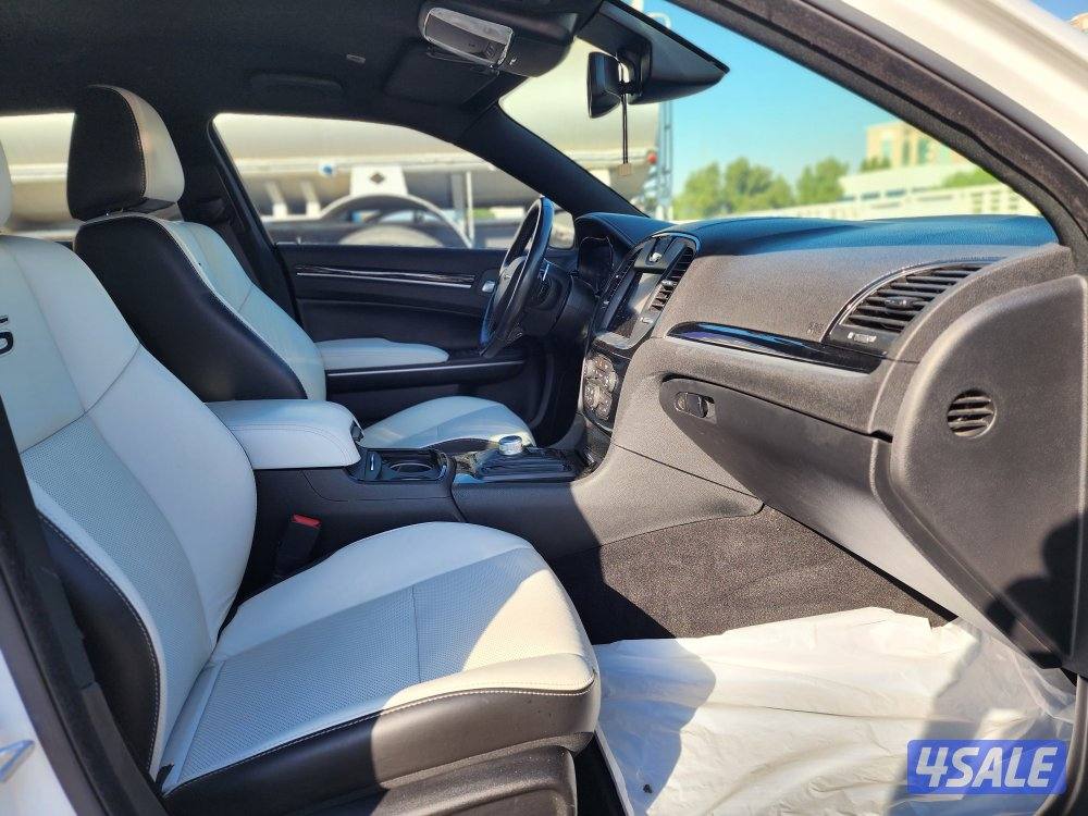 كرايسلر 300S ٦ سلندر عداد 103 ألف شرط الفحص موديل 202115