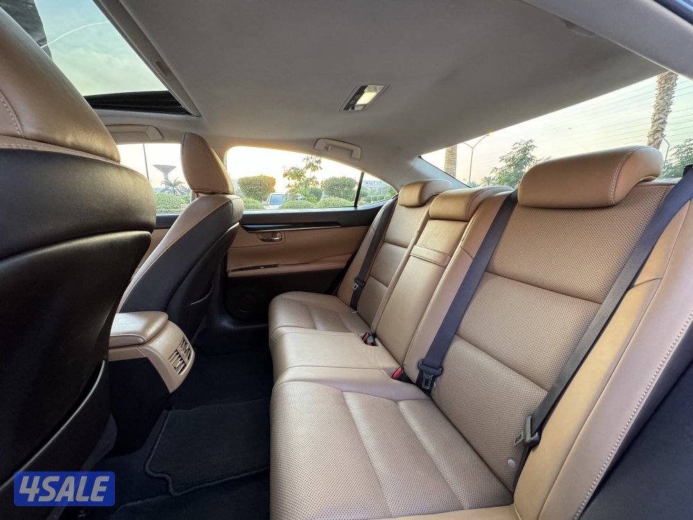 لكزس ES350 موديل 2018 صبغ الوكاله بحاله الوكاله5