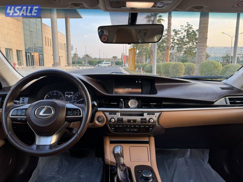لكزس ES350 موديل 2018 صبغ الوكاله بحاله الوكاله7