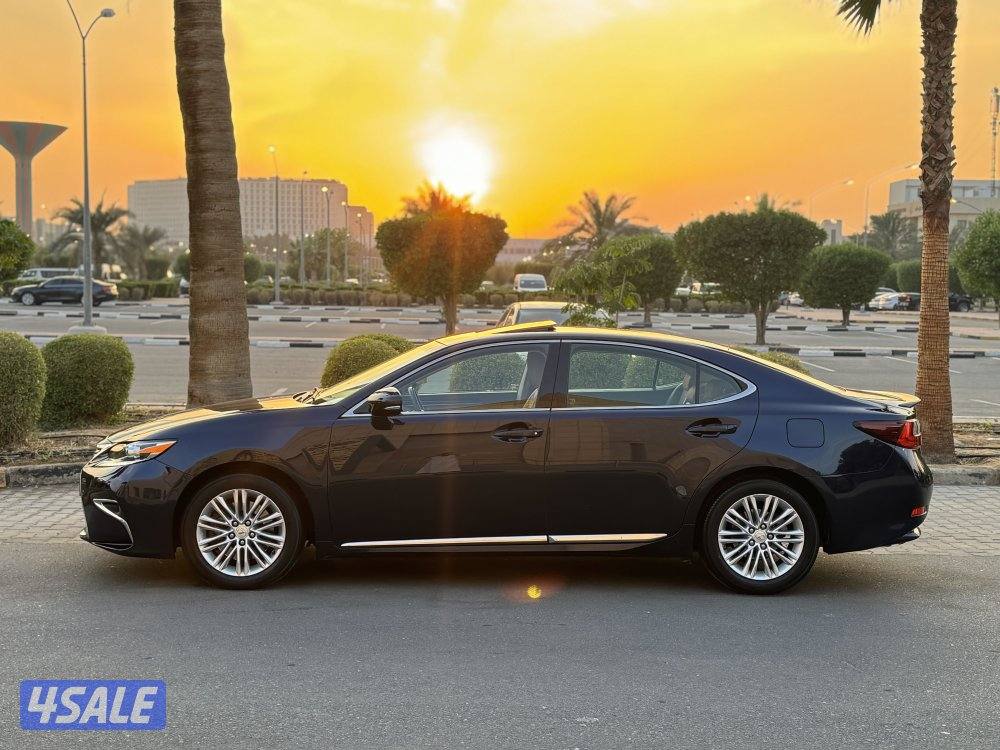 لكزس ES350 موديل 2018 صبغ الوكاله بحاله الوكاله9