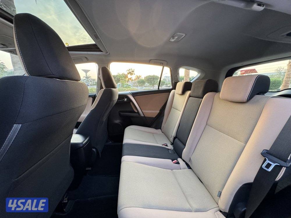 تويوتا راف فور موديل 2018 كامل المواصفات عداد 296