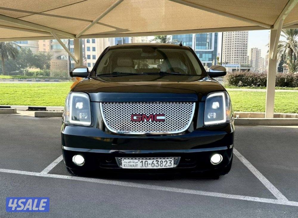 ًGMC يوكن دينالي - الموديل:2011 - العداد:3201