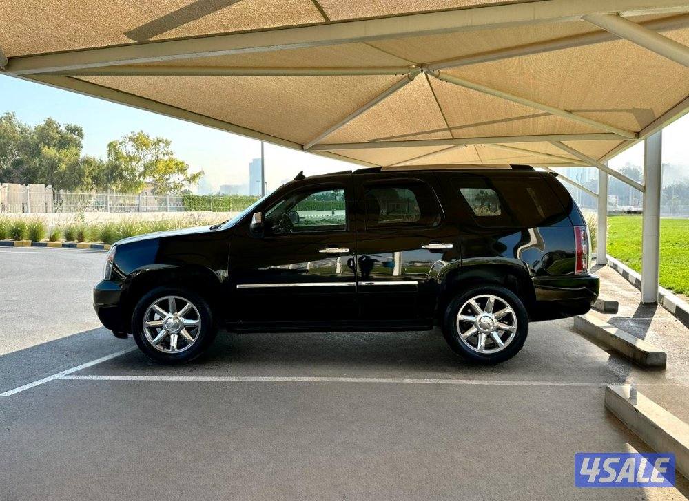 ًGMC يوكن دينالي - الموديل:2011 - العداد:3203