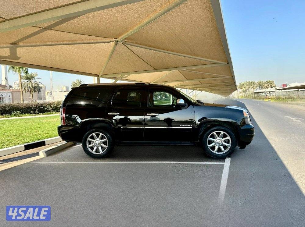 ًGMC يوكن دينالي - الموديل:2011 - العداد:3207