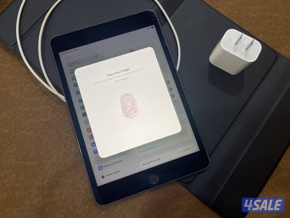 ايباد ابل ميني 5 رمادي 64 قيقا بطارية 96 مو مفتوح ولا مصلح تحديث 26.13