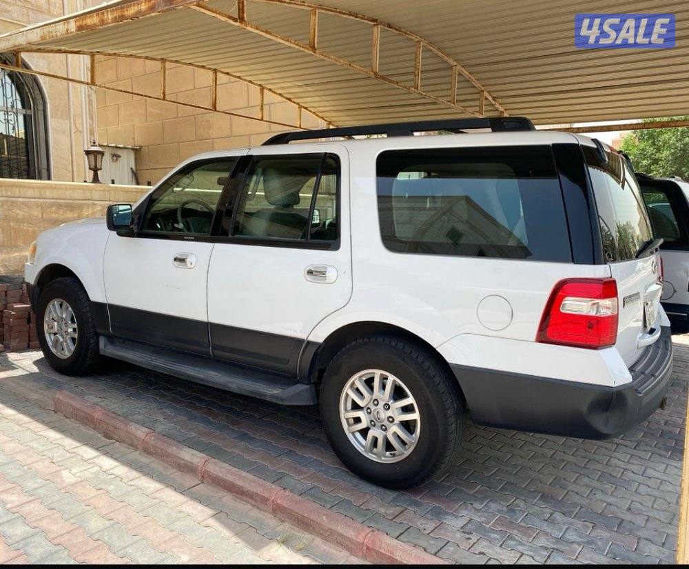 للبيع  اكسبدشن ٢٠١٣ شرط فحص المالك الأول خالي من الصبغ بيمه سنه واتسب2