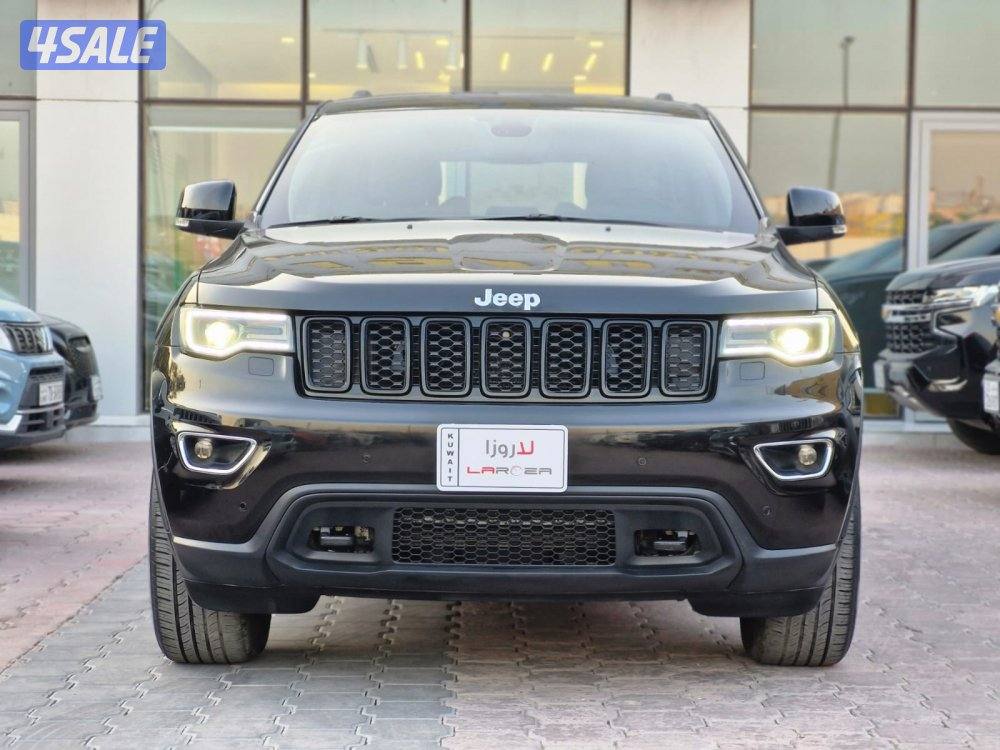 غراند شيروكي 20213