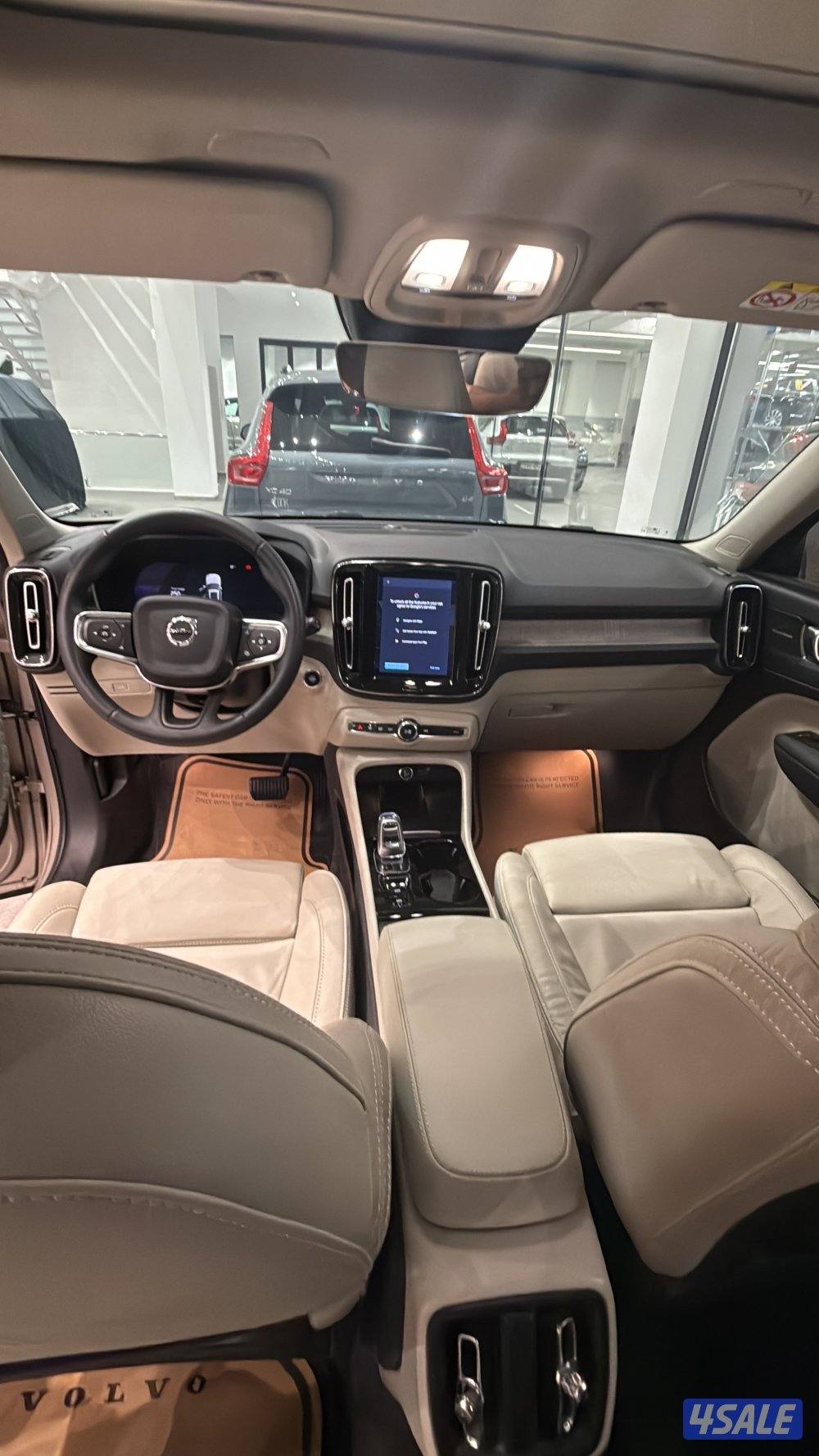 للبيع XC40 20233