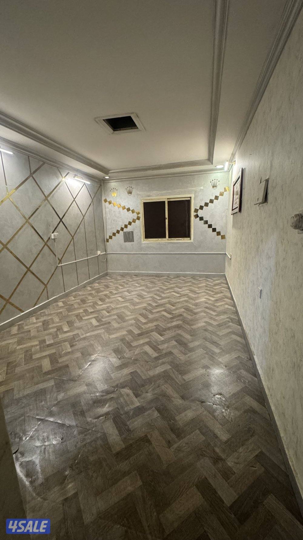 شقه للايجار بحولي  غرفة وصالة مساحات كبيرة3