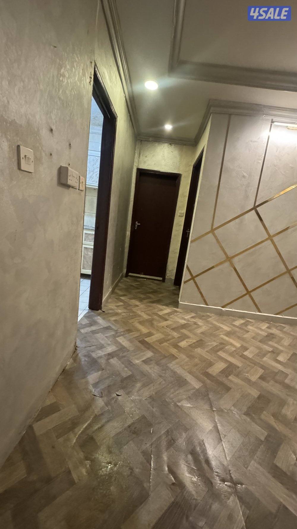 شقه للايجار بحولي  غرفة وصالة مساحات كبيرة4