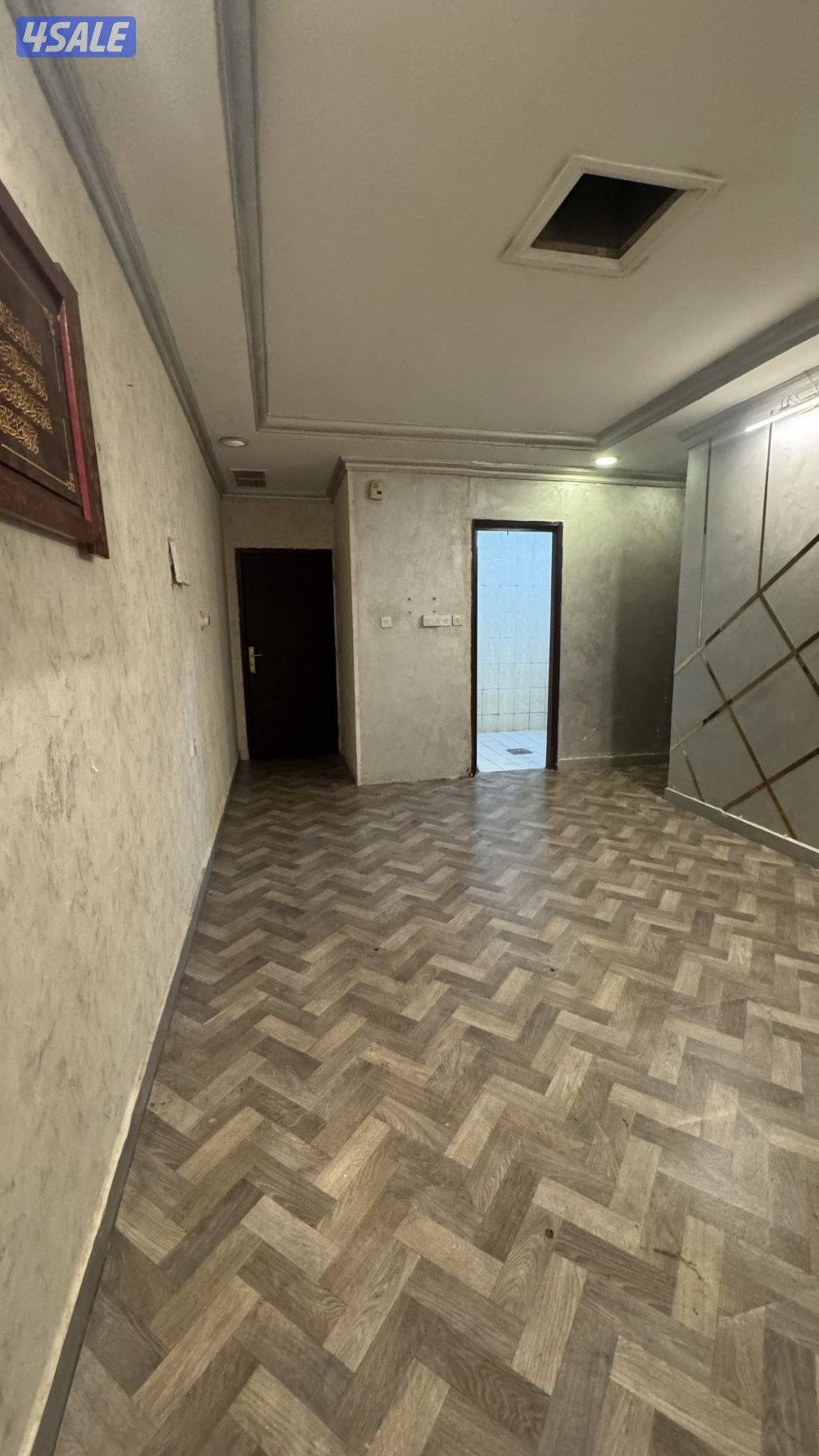 شقه للايجار بحولي  غرفة وصالة مساحات كبيرة5