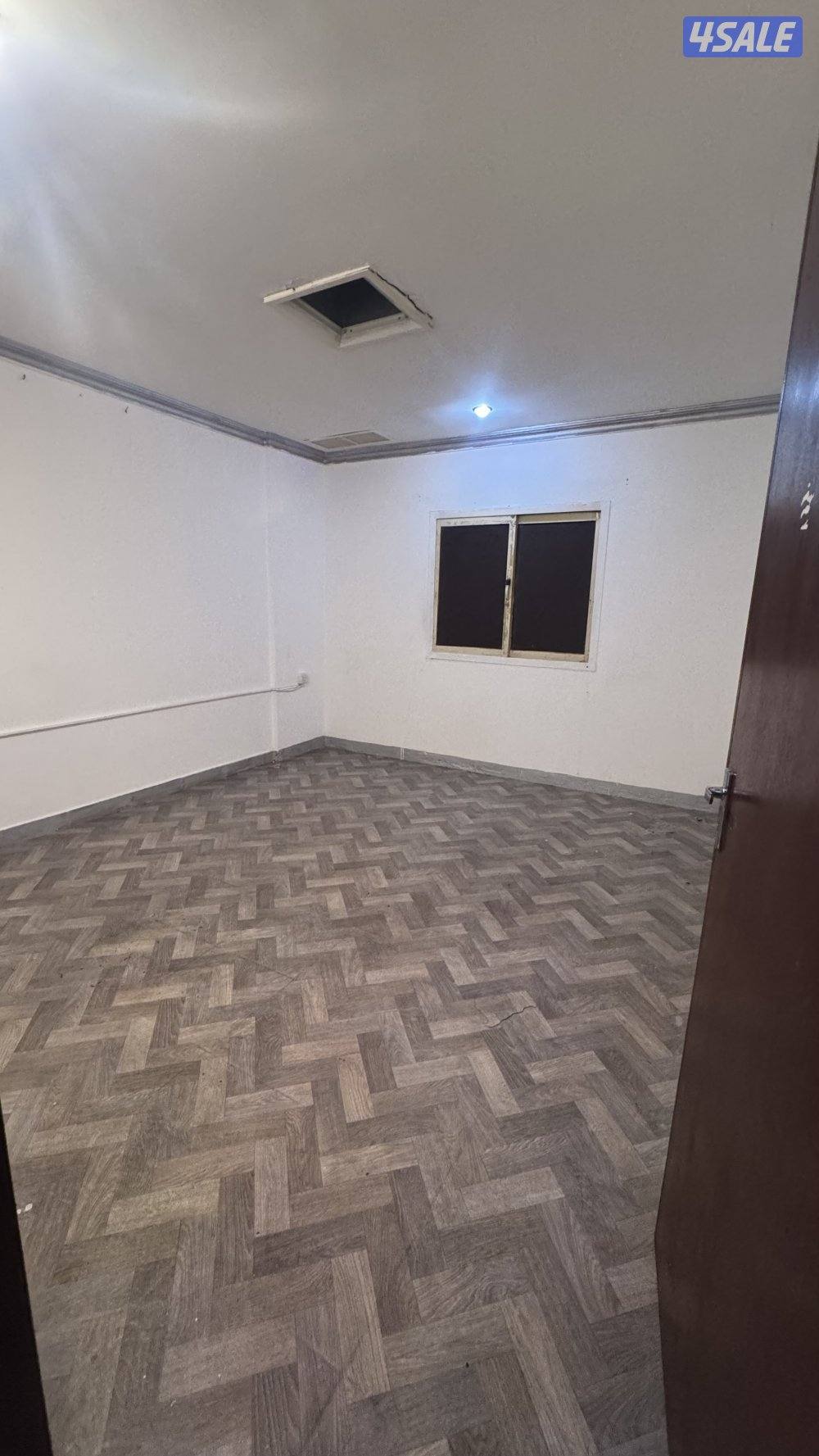 شقه للايجار بحولي  غرفة وصالة مساحات كبيرة6