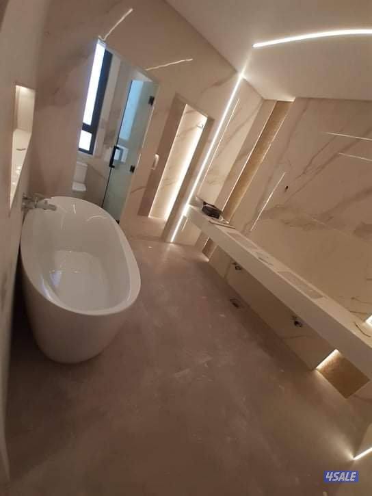 فنى صحى صيانة الحمامات تكسير وتمديد وتبديل مكائن المياه والسخان3