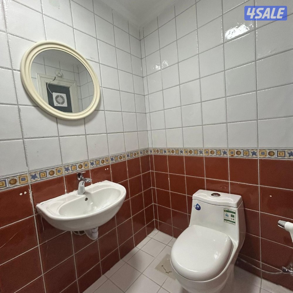 شقة سكنية إطلالة جزء بحرية للإيجار في السالمية6