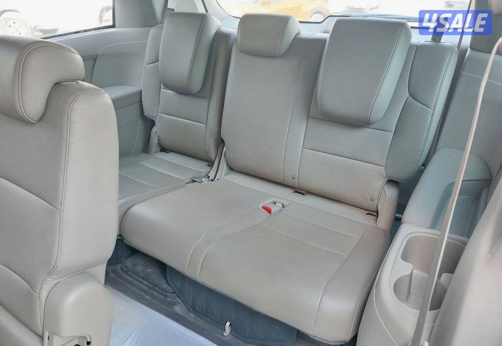 2015 هوندا اوديسي أعلى مواصفات بحالة ممتازة9