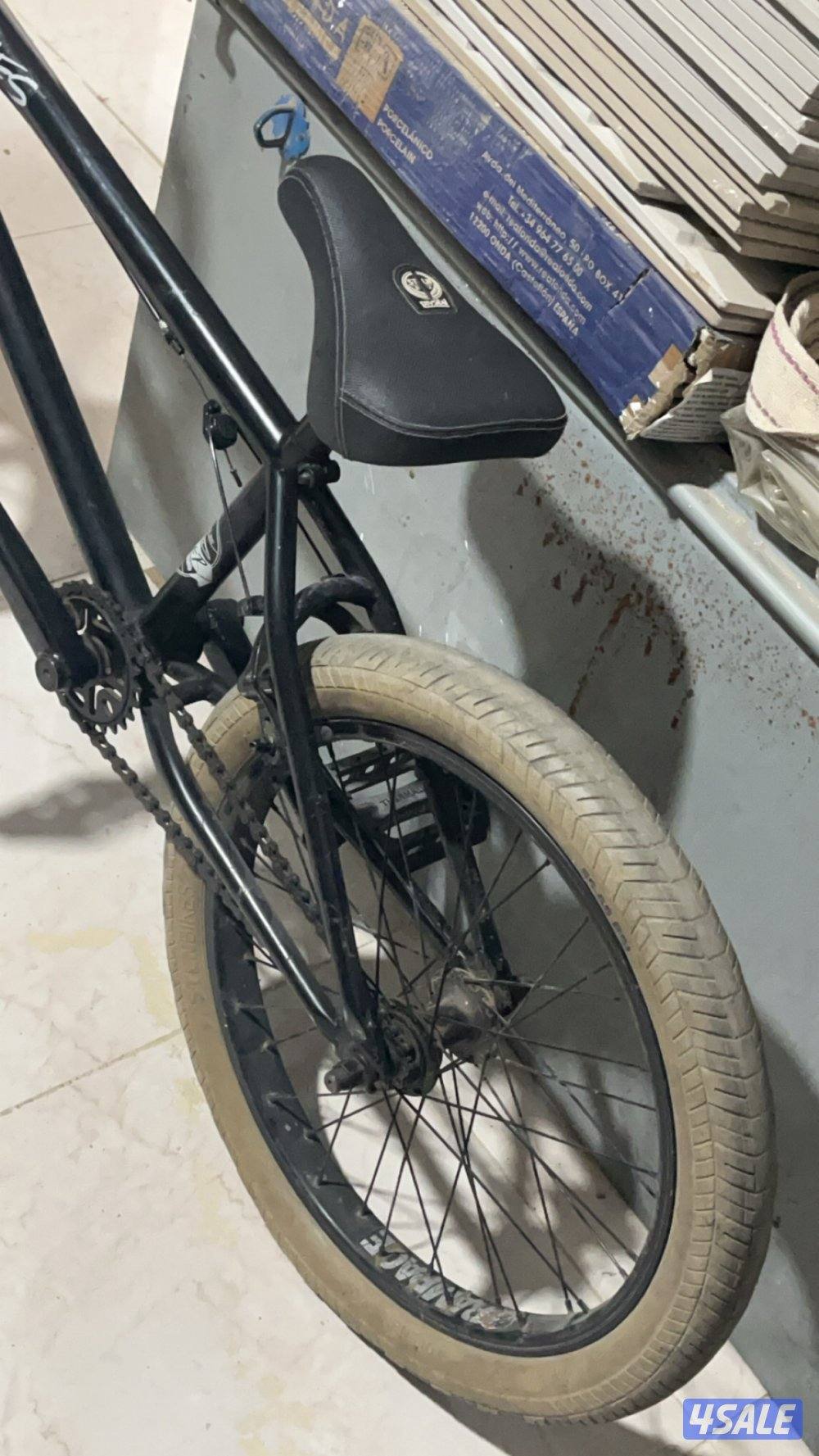 قاري BMX STLN نضيف مخزن3