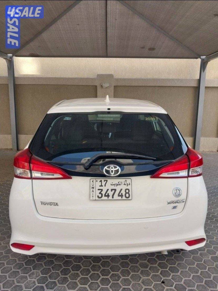 تويوتا   يارس  هاتشباك. سبور.  م/٢٠١٩.  نظيفة جدا.1