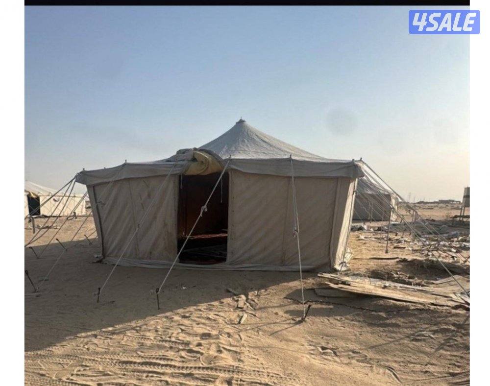 للبيع خيام مستعمله جملووون(باكستانيه ١٠*٥ سعرها ١٥٠ ⚫️⚫️وخيمه الصباح ٤*٦1