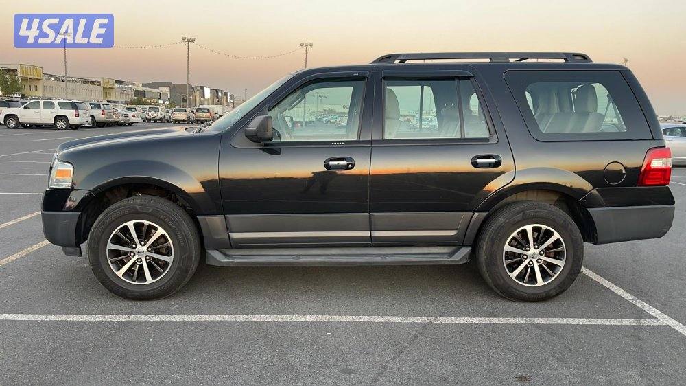 للبيع فورد اكسبدشن ٢٠١٢ نظيف جدا شرط الفحص1