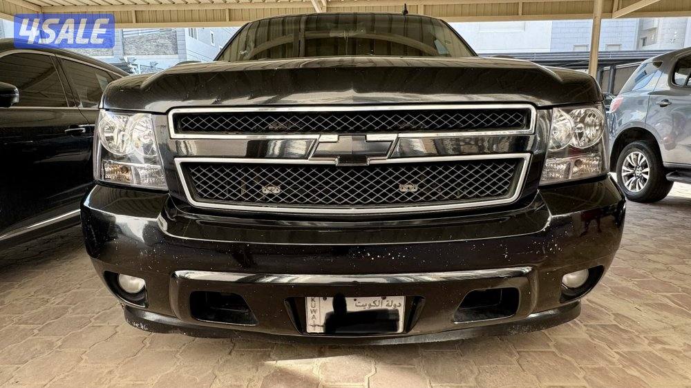 للبيع تاهو LTZ موديل 2008 بدون دبل3