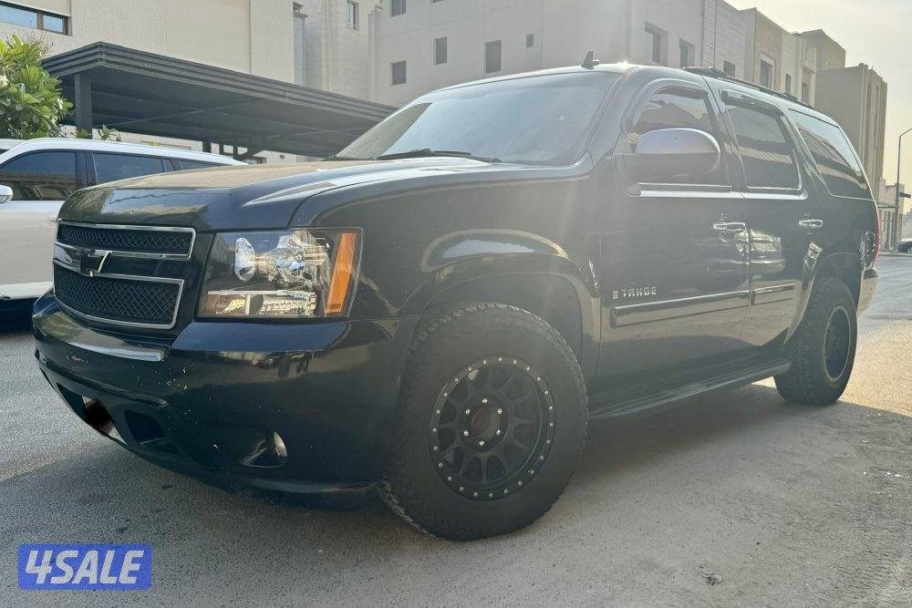 للبيع تاهو LTZ موديل 2008 بدون دبل7