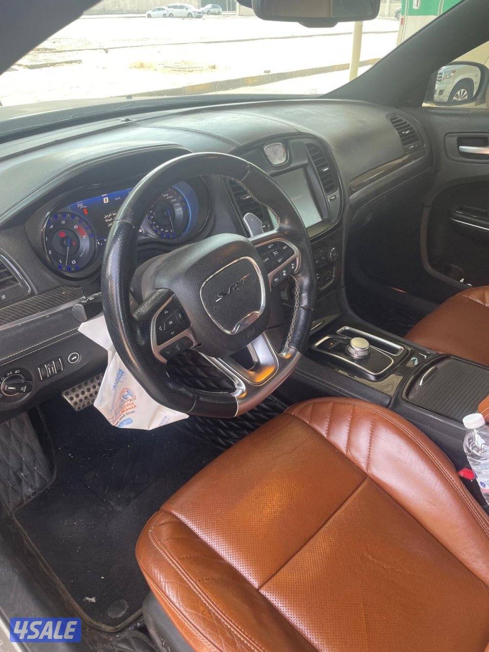 للبيع كلايزلر srt 2015 وارد الوكاله اصلي. فل ابشن  شاصي سليم5