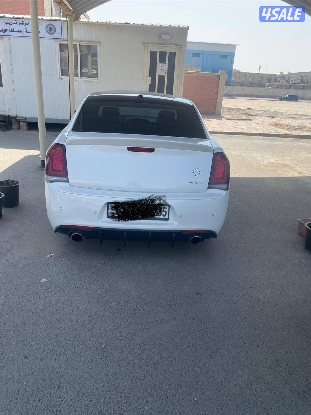 للبيع كلايزلر srt 2015 وارد الوكاله اصلي. فل ابشن  شاصي سليم1