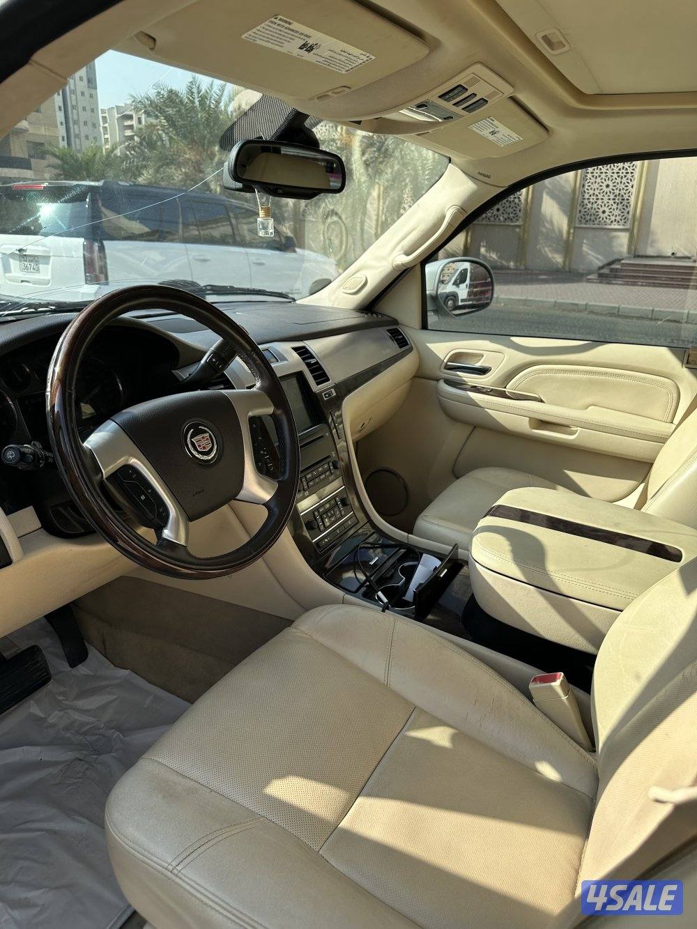 للبيع اسكاليد ٢٠٠٨5