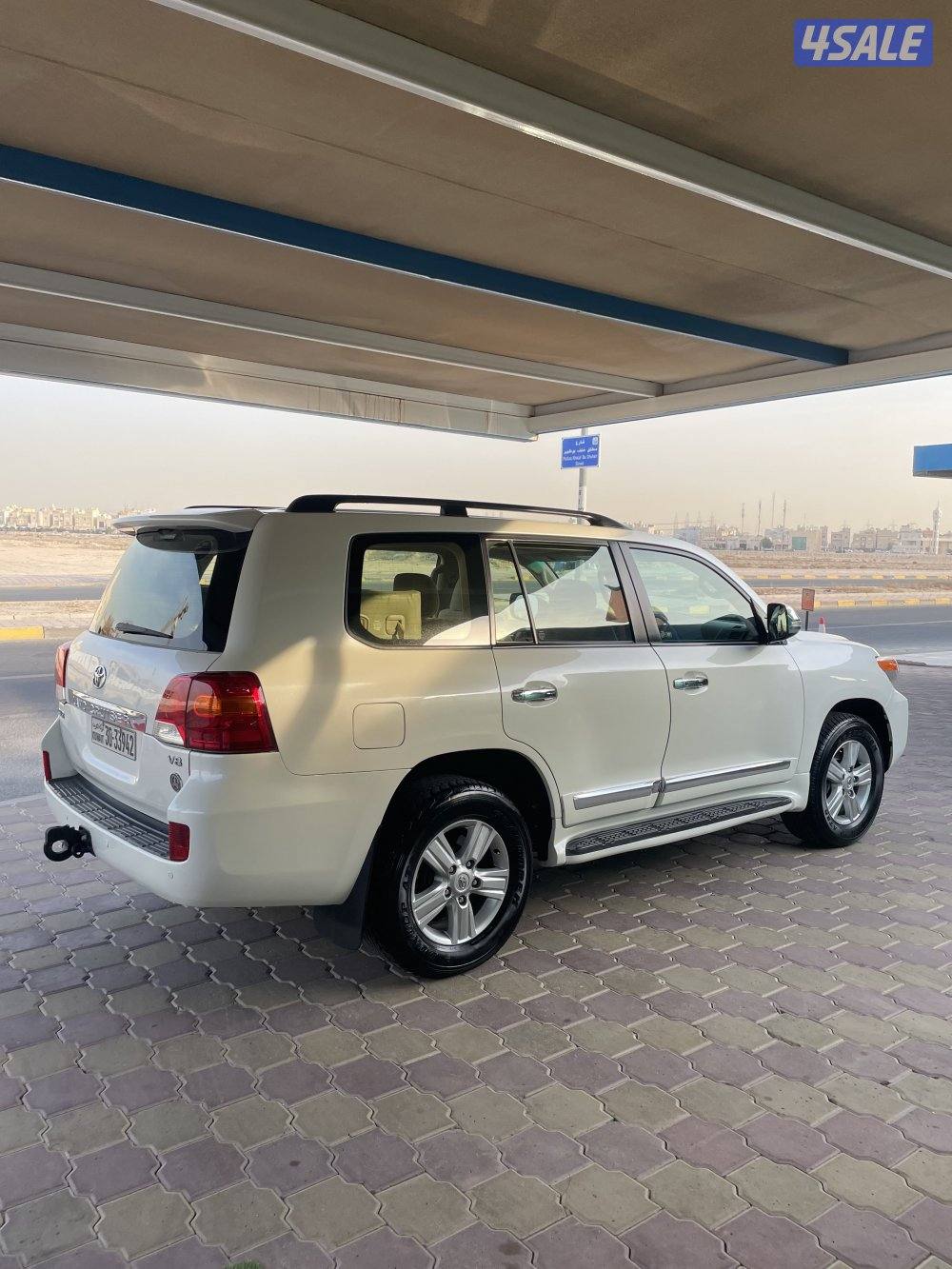 جابر الاحمد0