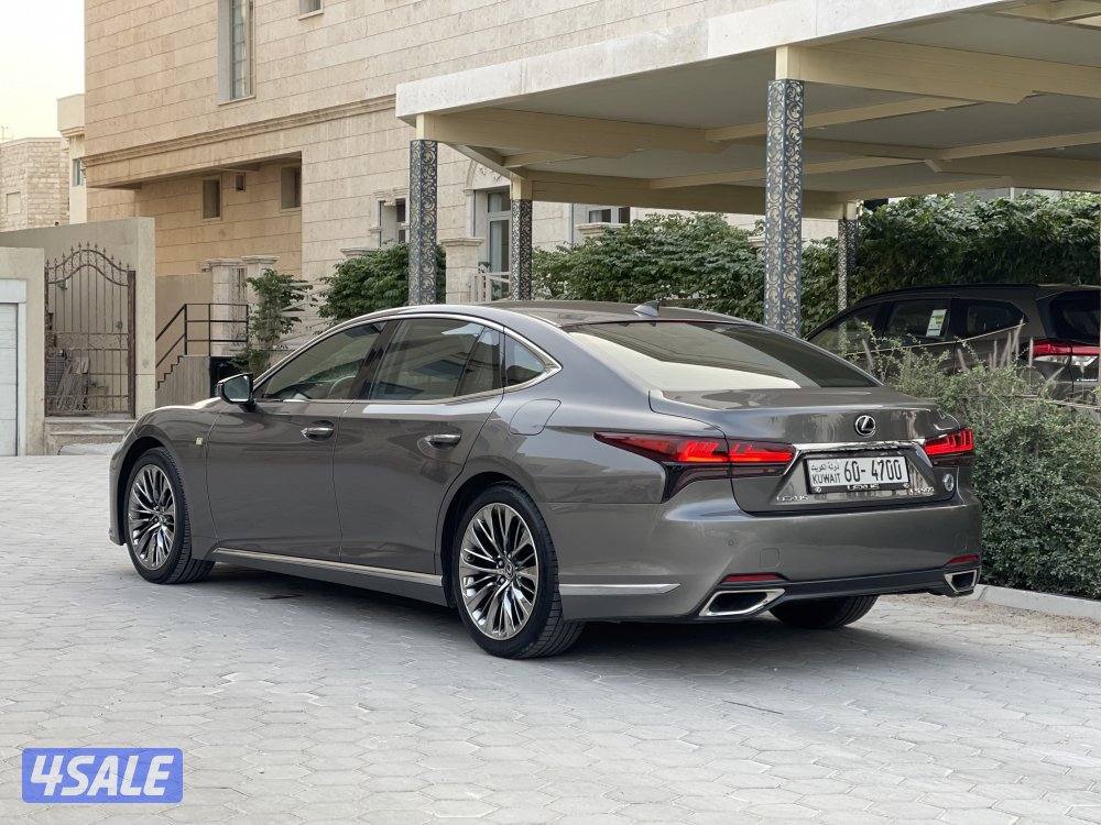 لكزس LS500 ماشي 52 المالك الاول موديل 20212