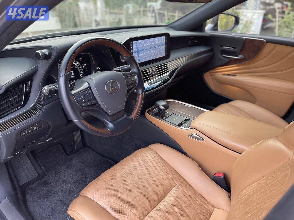 لكزس LS500 ماشي 52 المالك الاول موديل 20217