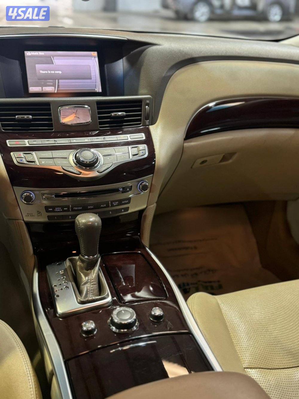 للبيع انفنتي Q7 عداد 90 km مديل 20163