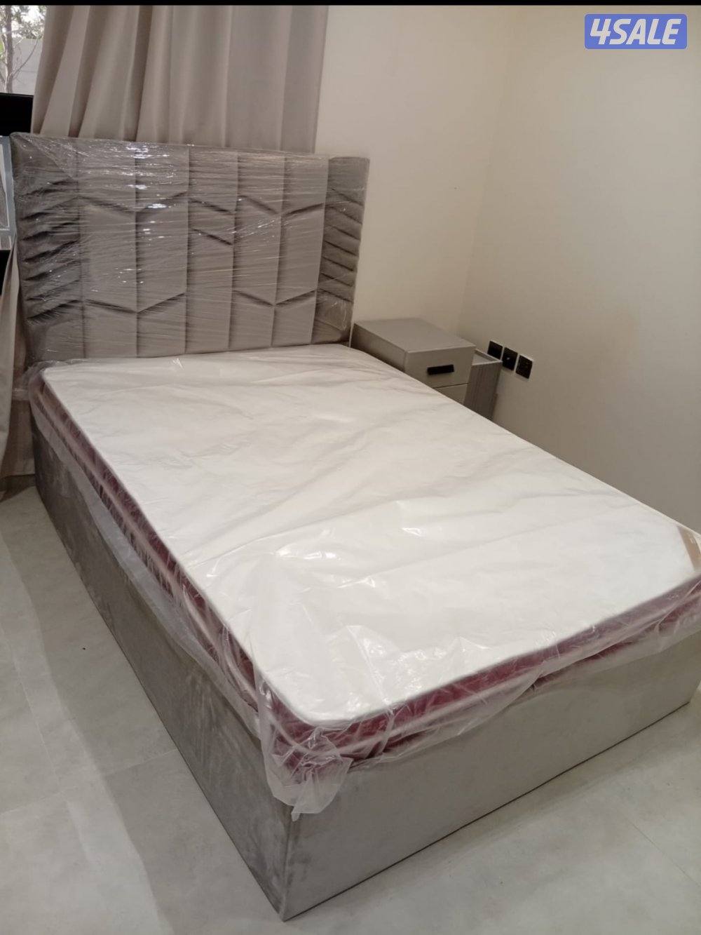 سراير طبيه مع الفرش للبيع جميع المقاسات متوفره عندي للبيع0