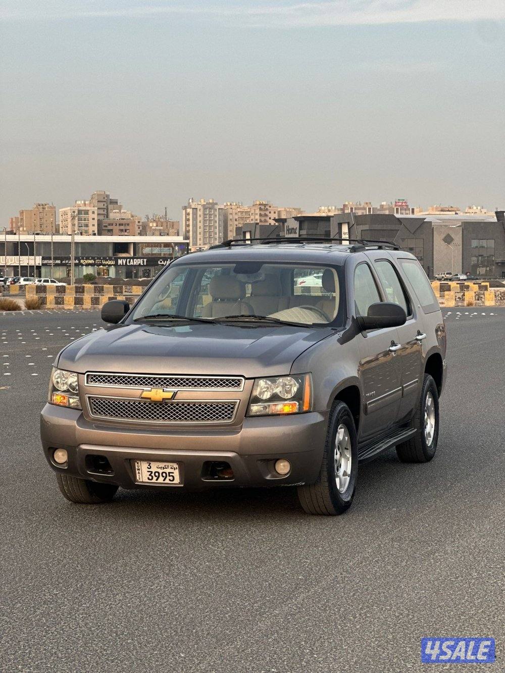للبيع شيفروليه تاهو 2012 شرط الفحص نظيف جدا0