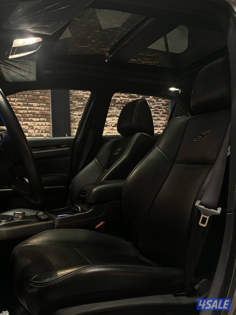 كرايسلر 2022 S بحالة الوكالة9