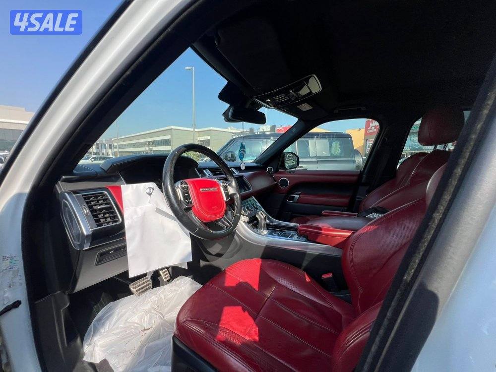 لاندروفر سبورت  سوبر تشارج4