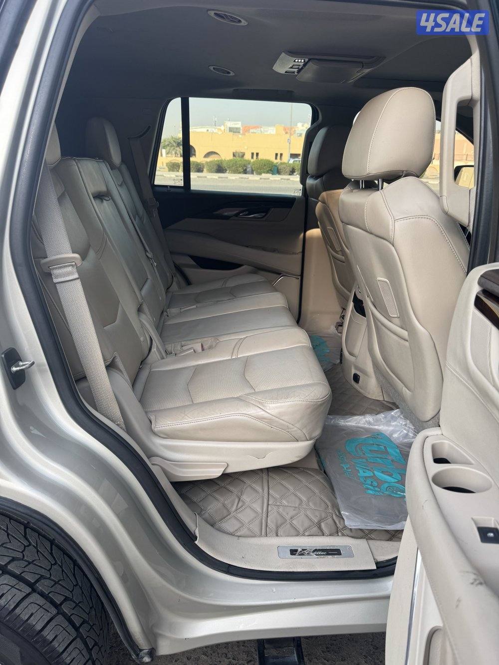 للبيع اسكاليد 2015 الدفعه الثانيه7