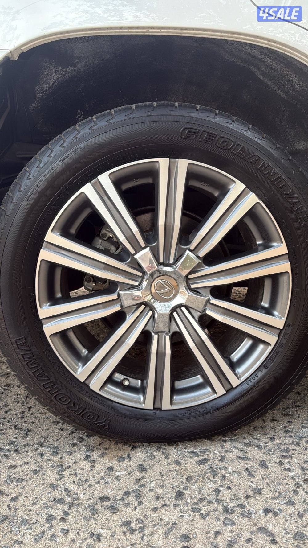 جيب لكزس LX570 موديل 20166