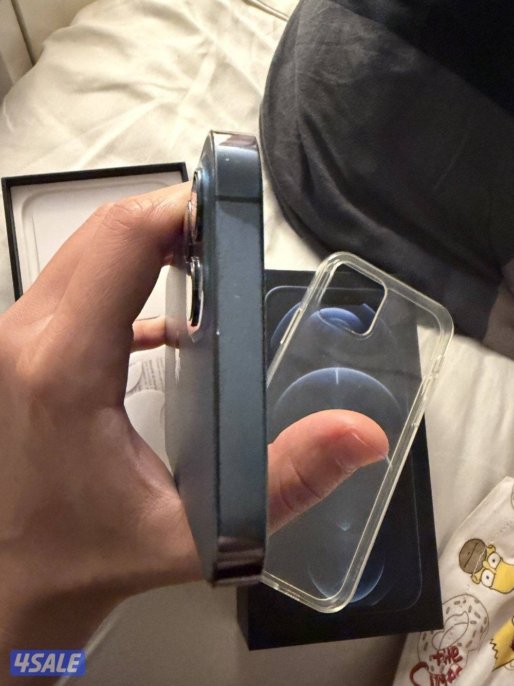 ايفون12 pro سعة256 قيقا نظيف3