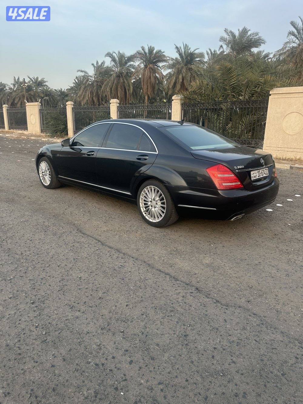 مرسيدس S300 بحالة الوكالة1