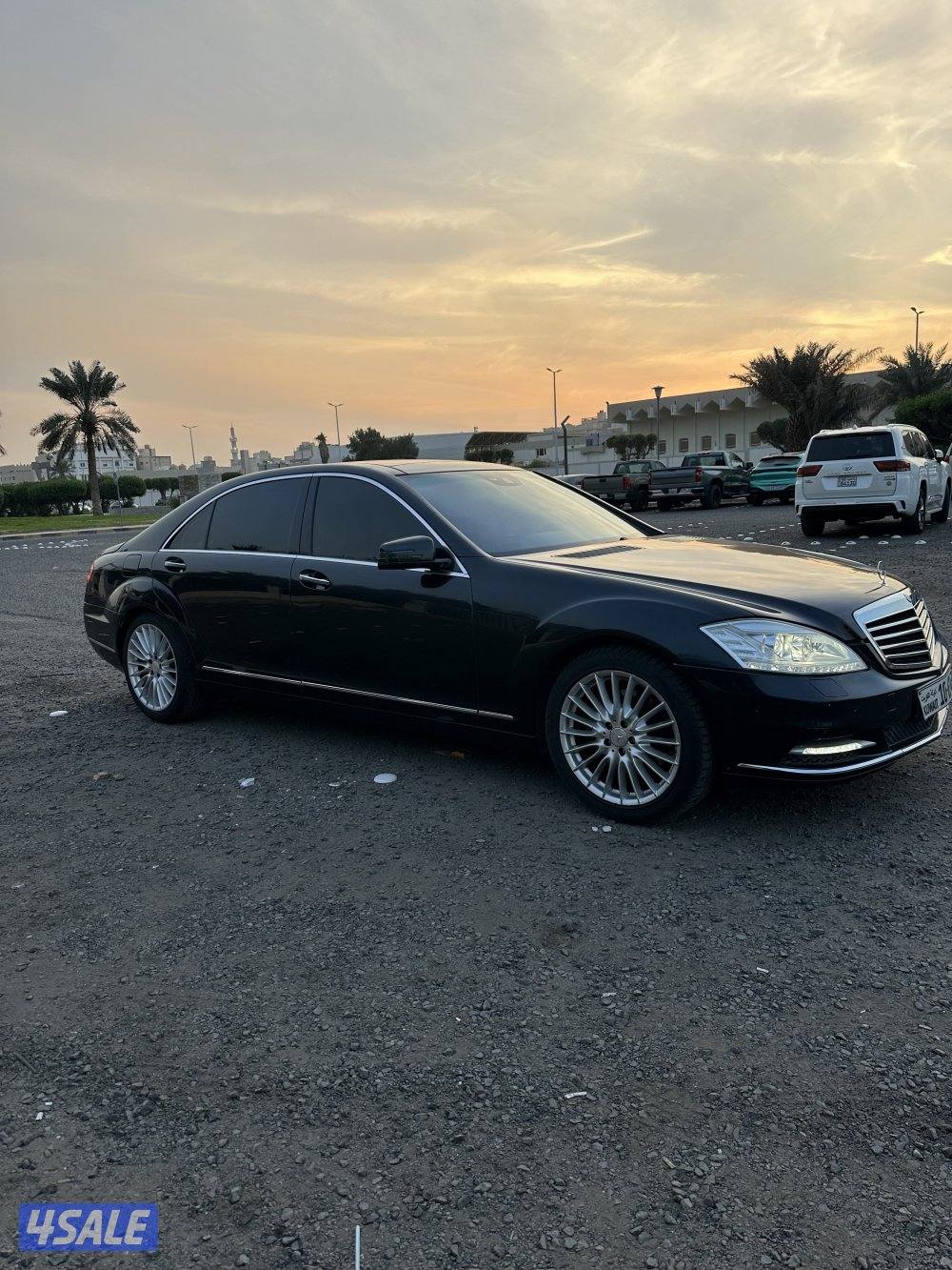 مرسيدس S300 بحالة الوكالة3