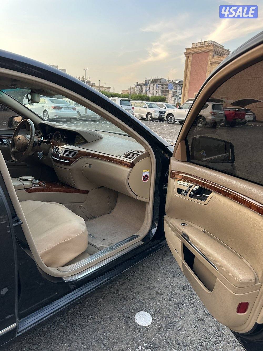 مرسيدس S300 بحالة الوكالة7