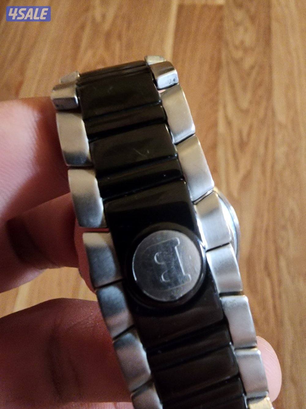 للبيع ساعه Bentley بنتلي2