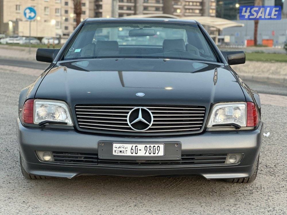 للبيع مرسيدس SL300 ماشي ٨٨ الف كيلو وارد البشر2