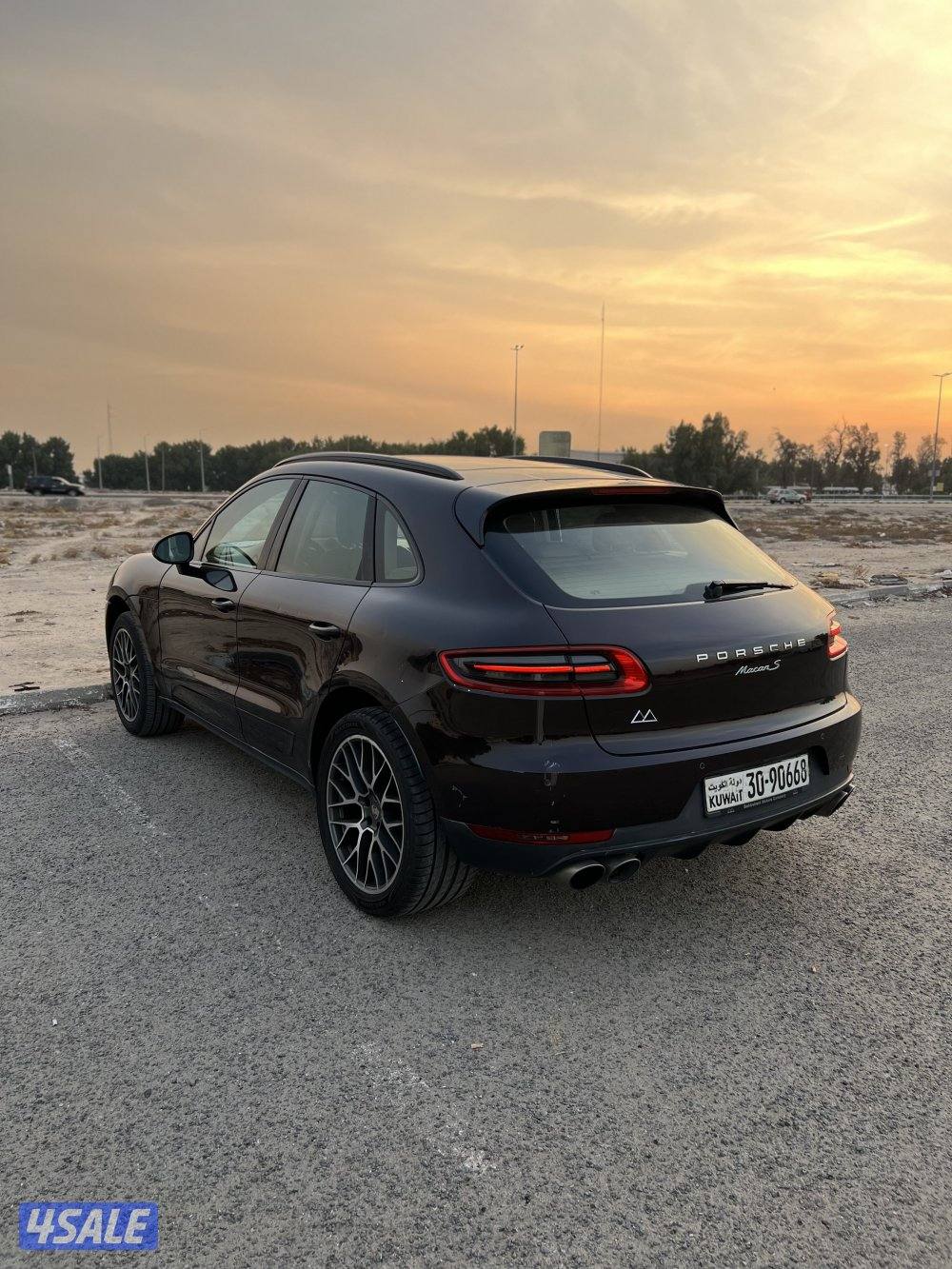 للبيع بورش ماكانS موديل 2015 ماشي140 الف4